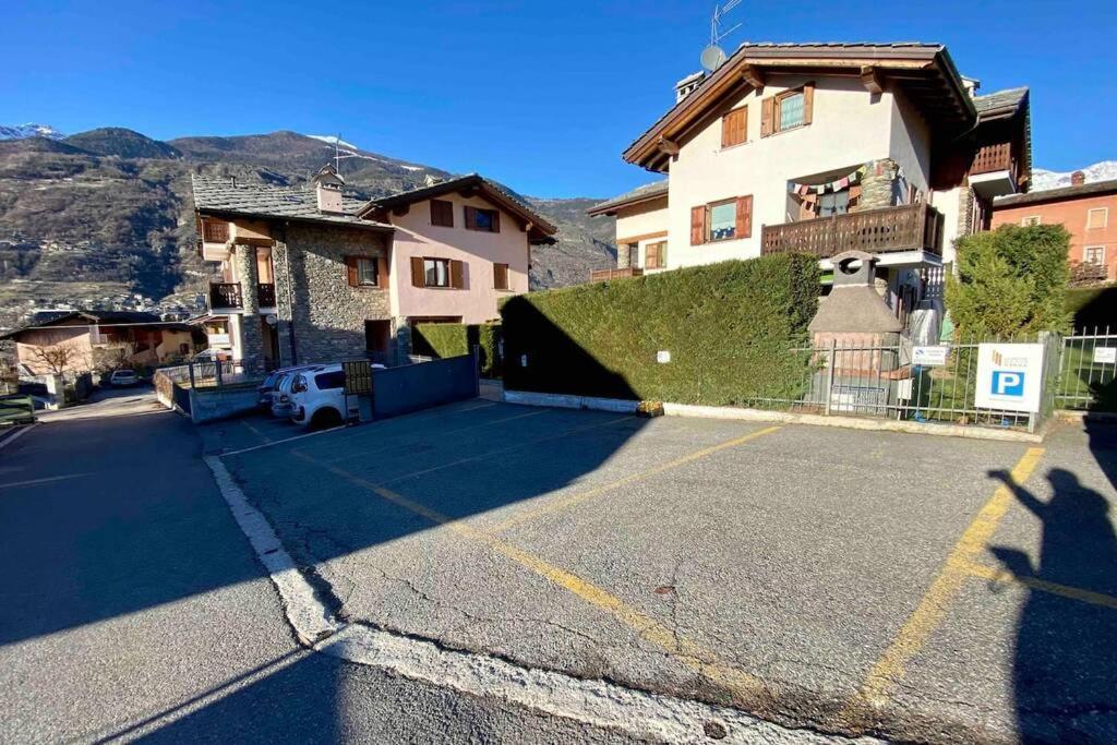 La Petite Maison D'Erika Аоста Экстерьер фото