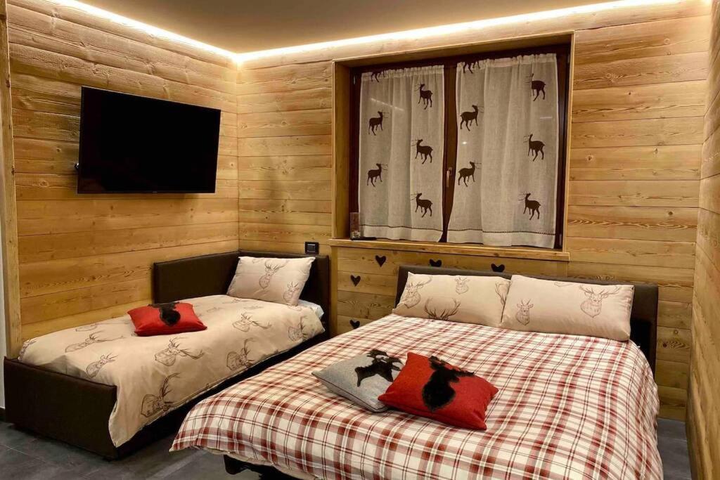 La Petite Maison D'Erika Аоста Экстерьер фото